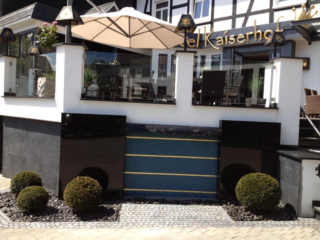 Hotel Kaiserhof Медебах Экстерьер фото