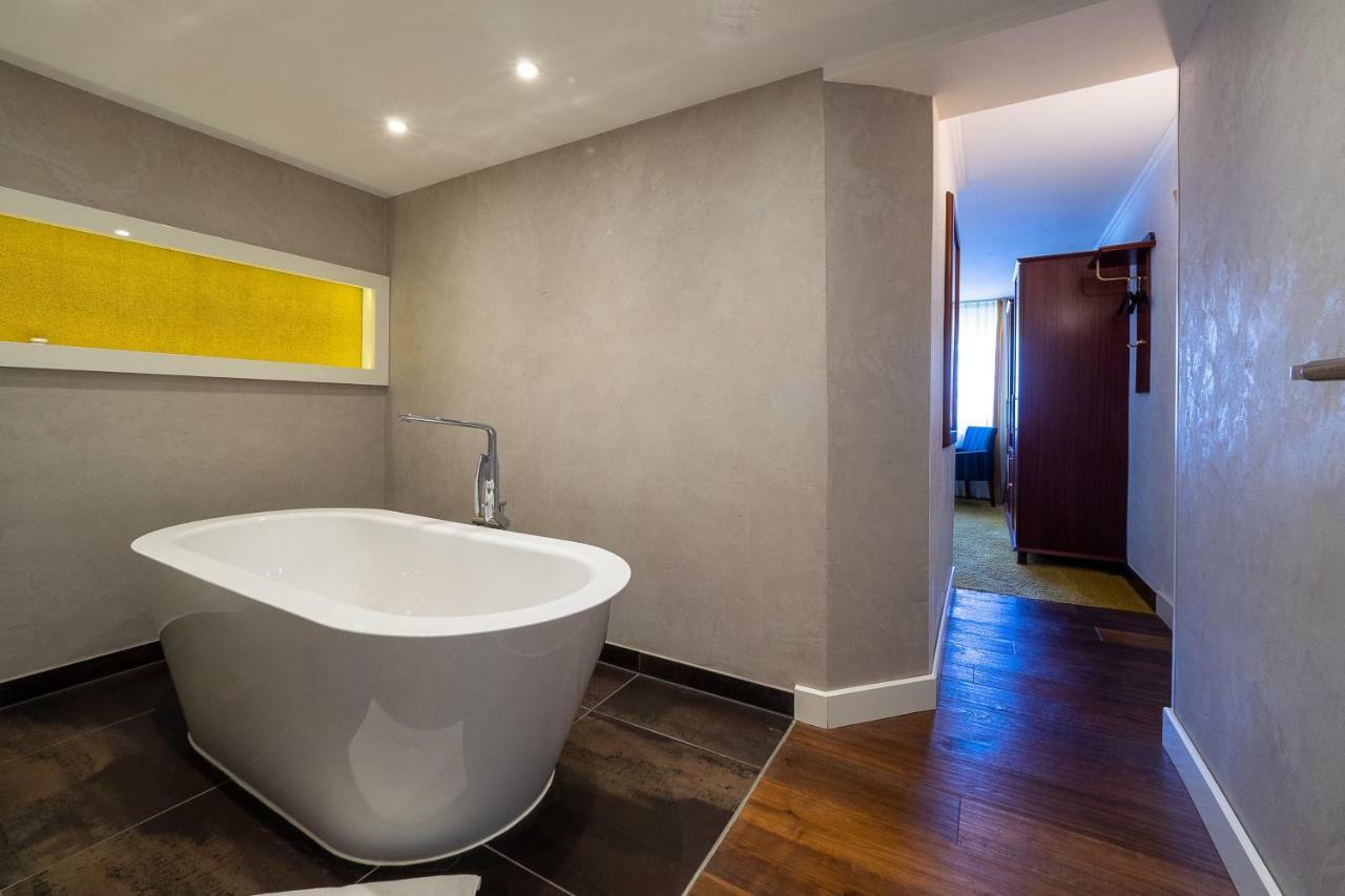 Hotel Kaiserhof Медебах Экстерьер фото